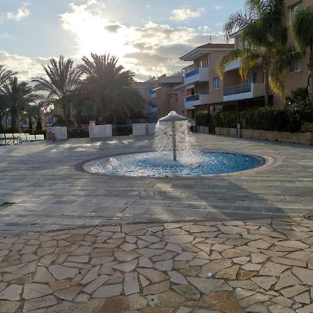 Iris Village, Near Kings Avenue Mall - By Imh Travel & Tours Paphos Exterior foto